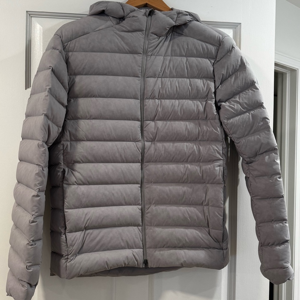 Lululemon Men Navigation Down Jacket Medium Gray - image 6